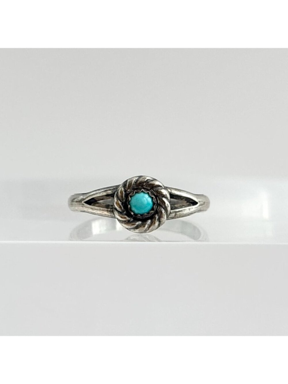 Sleeping Beauty Turquoise Southwest Style Sterling Silver 925 Vintage Ring - Picture 7 of 13